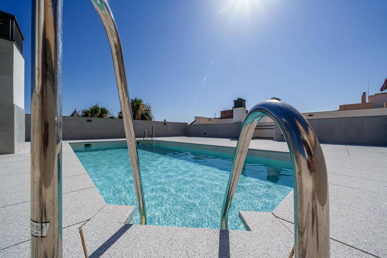 Malaga Old Town Pool & Parking Apartment Exterior photo